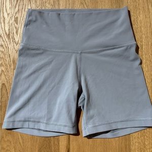 NWOT Aritzia Tna Shorts